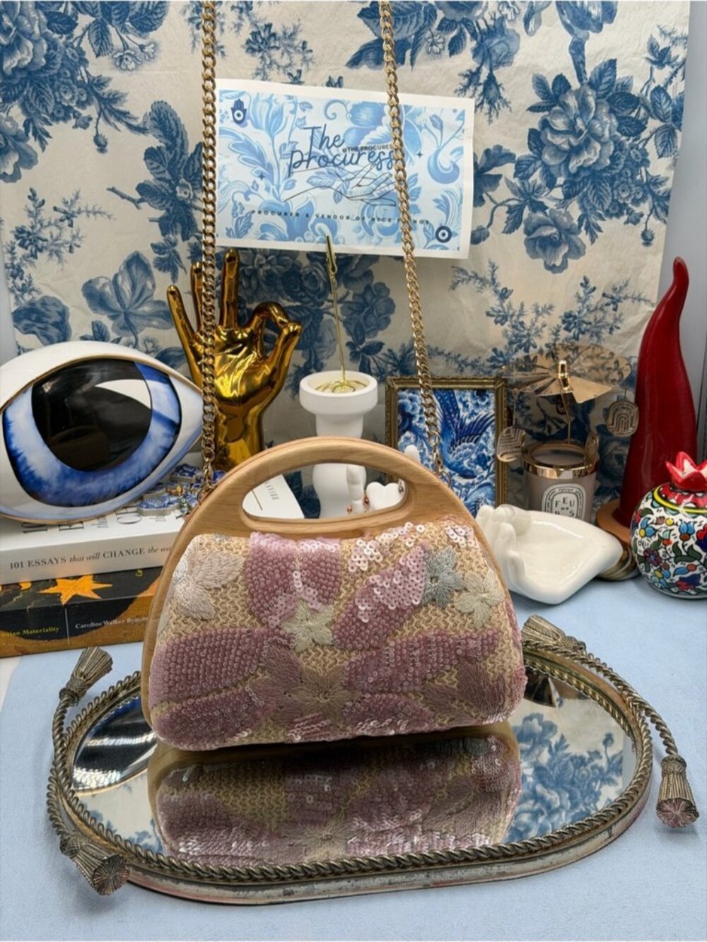 🆕 HAUTE HIPPIE 🧿 NWOT Floral Sequin & Crochet Wooden Clutch w Chain, Pink - Picture 3 of 16